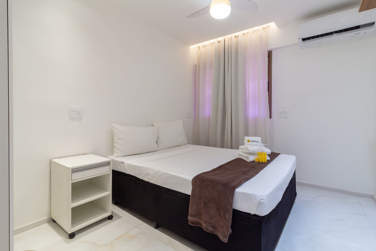 Room 2, Comfort in Leblon 10 Minutes From the Beach Bm802, Rio de Janeiro