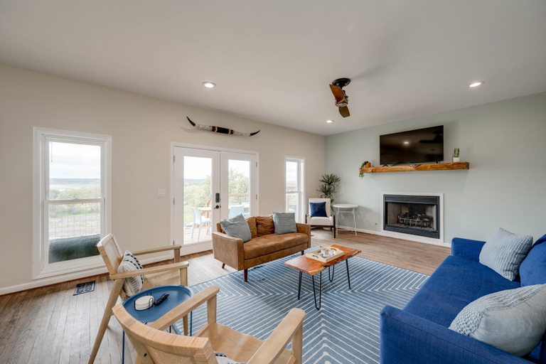 Room 5, 6bed 4bath 3 Acres With 18i0 Degree Views Pool Firepit, Llano