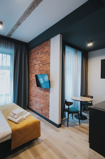 Bedroom 14