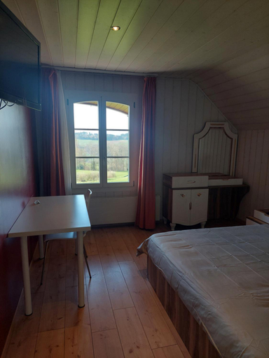Bedroom 10