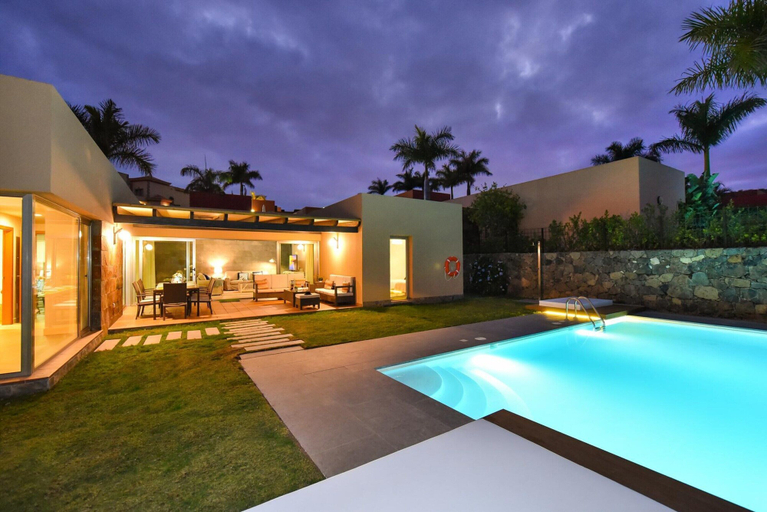 Primary image, Holiday Home With Pool on Golf Resort, Maspalomas, Las Palmas