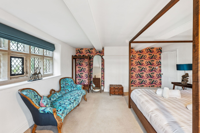Room 5, Host Stay Old Hall - Middle Mayfield, Staffordshire