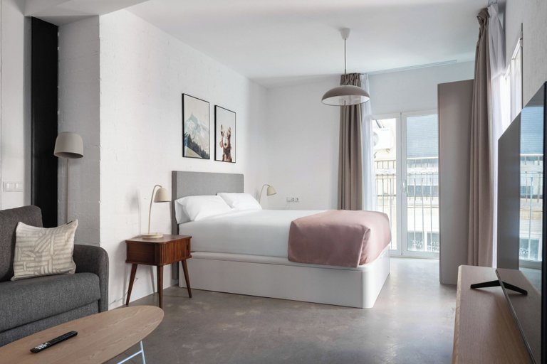 Bedroom 3, Limehome Almeria C. Hernán Cortés, Almería