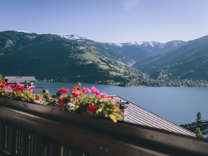 Room 5, Apartments Haus Altenberger 3 Bergblick, Zell am See