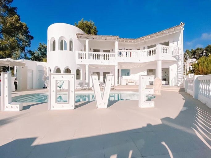 Pool 2, Premium Villa With Private Pool, Baleares