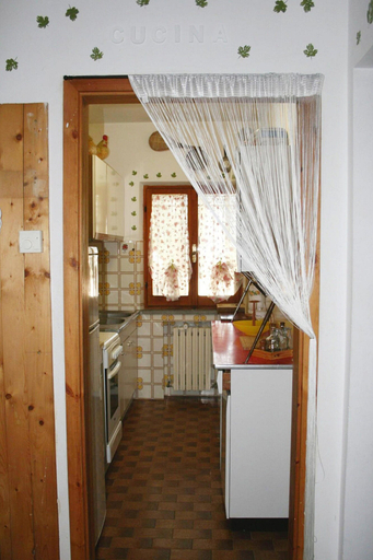 Private kitchen 4, Farmhouse in Fano With Pool & Adriatic Views, Pesaro E Urbino