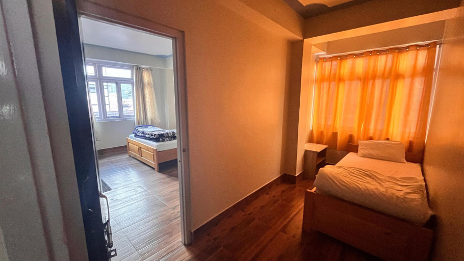 Bedroom 2, Hotel Wanderlusts Rigyal Lachung, North Sikkim