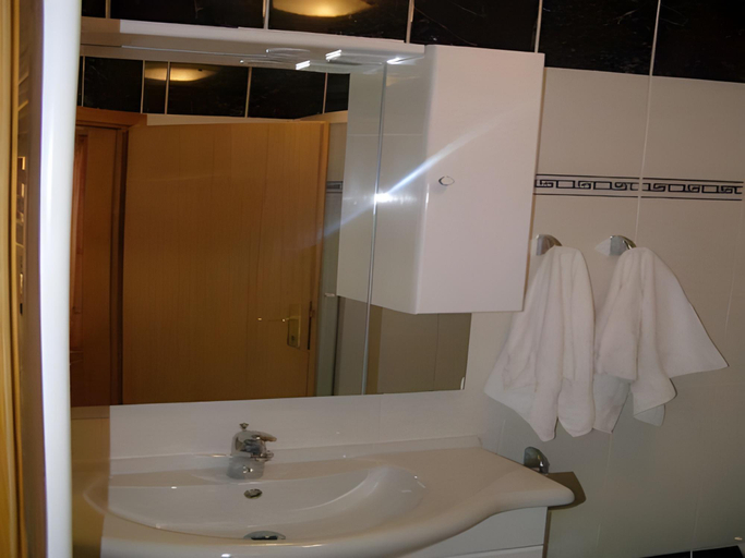 Bathroom 3, Villa Jadran Trogir ciovo, Trogir