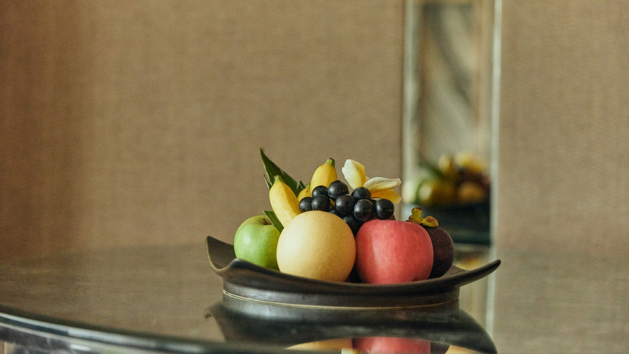 Food & Drinks 12