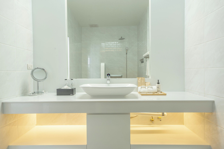 Bathroom 5, Anona Sunset Boutique, Phuket Island