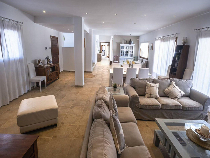 Living area 3, Spacious Villa With Games Area, Baleares