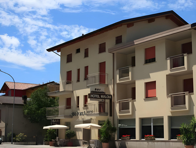 Exterior view 2, Hotel Maloia, Sondrio