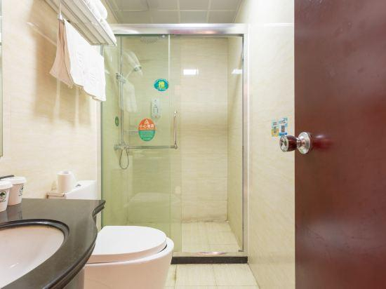 GreenTree Inn Shandong Weihai Rushan Century Avenue Express Hotel, Weihai