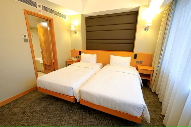 Bedroom 3, South Pacific Hotel, Hong Kong Island