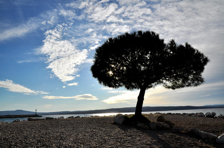 Others 5, Hotel Zagreb, Crikvenica