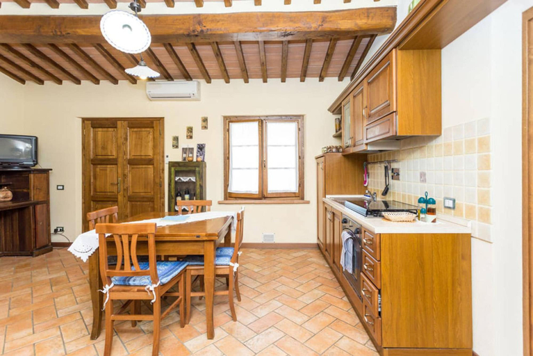 Room 2, La Casa Del Sole in Casamaggiore, Perugia