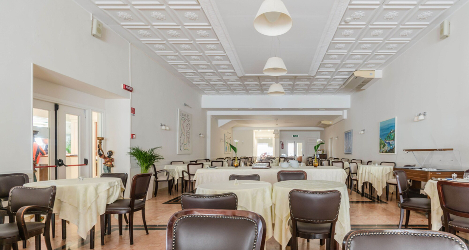 Food & Drinks 4, HOTIDAY Room Collection - Mediterranee Alassio, Savona