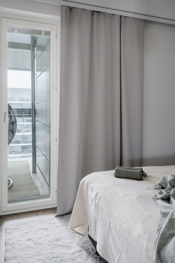 Bedroom 3, Modern 1BR Apartment with best location, Uusimaa