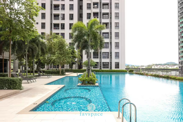 Sport & Beauty 2, Equine Residence (Peaceful studio w Pool for 3 Pax | Seri Kembangan), Seri Kembangan