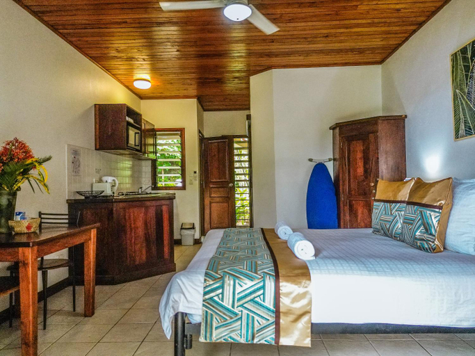 Bedroom 3, Poppys On The Lagoon Resort, Port Vila