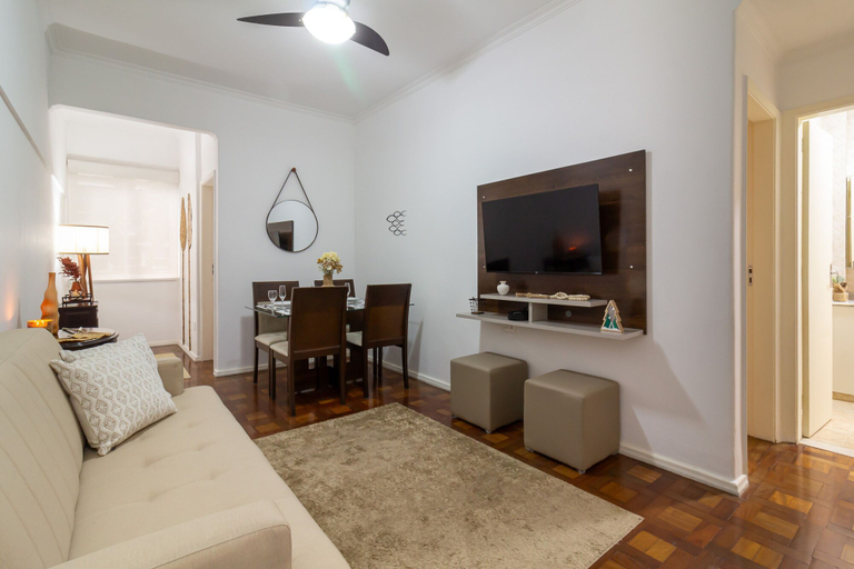 Room 5, Comfort in Copacabana 9 Minutes From the Beach Cj202, Rio de Janeiro