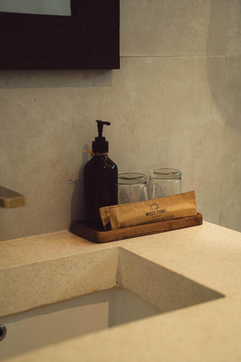 Amenities 22