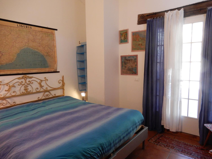 Bedroom 13