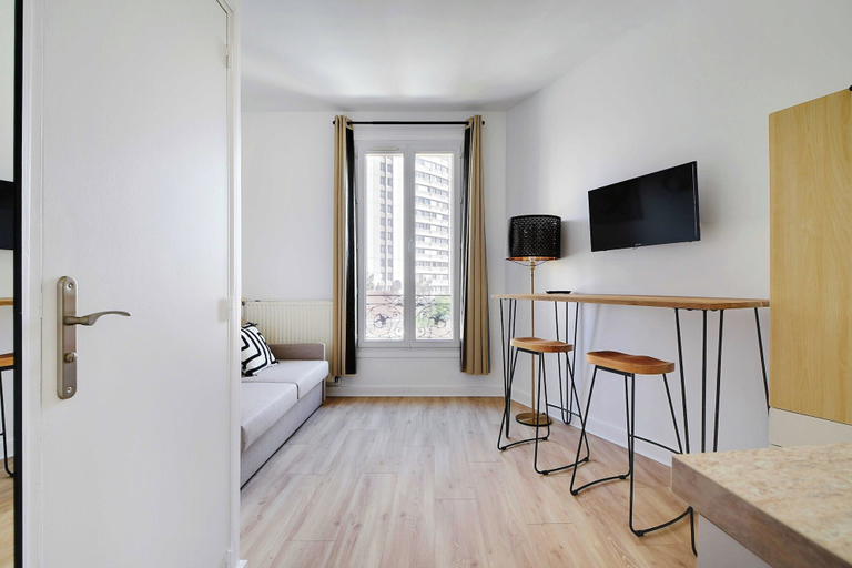 Living area 4, Pleasant Studio - 2P - Gateway to Paris/malakoff, Hauts-de-Seine