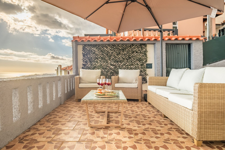 Room 1, Skyline Heights by Homie, Funchal