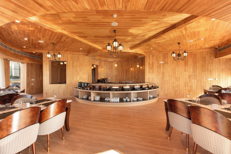 Food & Drinks 3, Royalpine Rosastays Kasauli, Solan