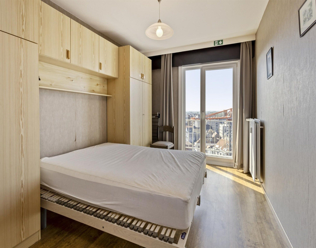Room 5, Apartment in Belgium With Spacious Terraces, West-Vlaanderen