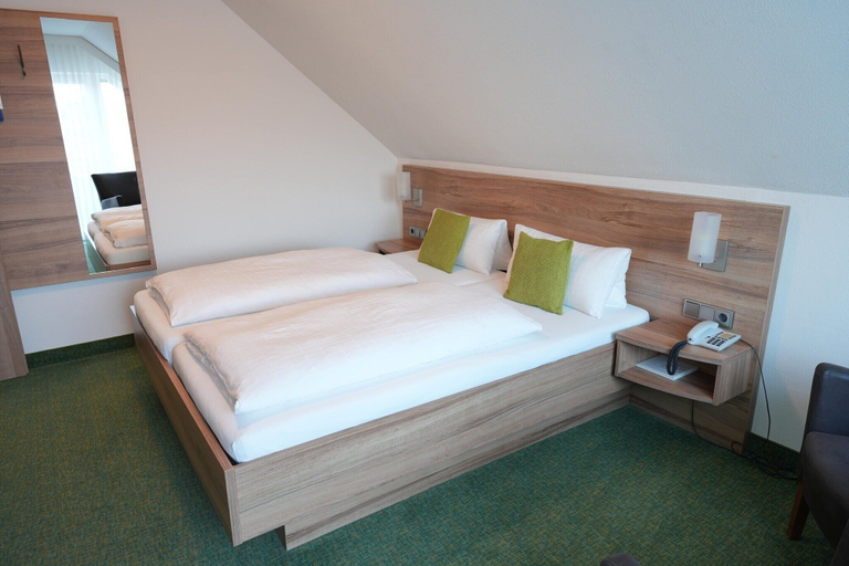 Bedroom 3, G. Hotel Müller, Lichtenfels