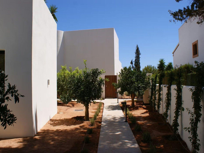 Exterior 2, Charming Villa With sea Views, Baleares