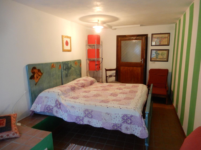 Bedroom 9