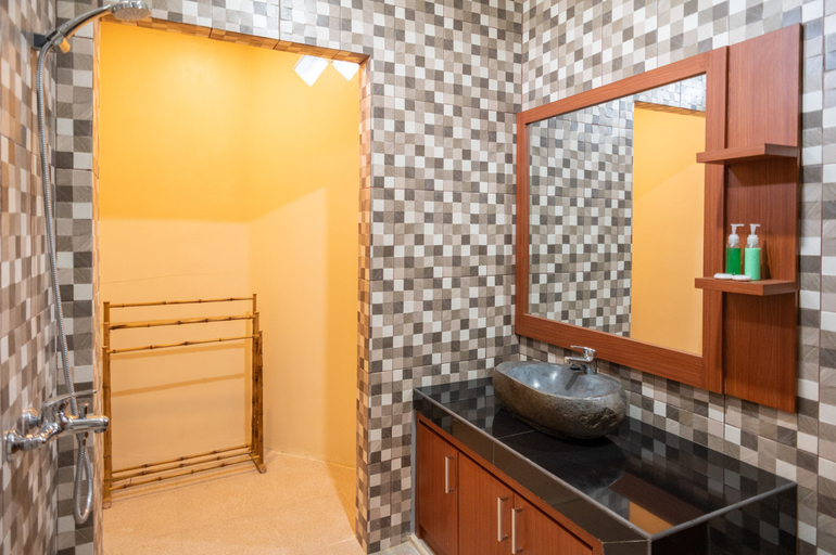 Bathroom 3