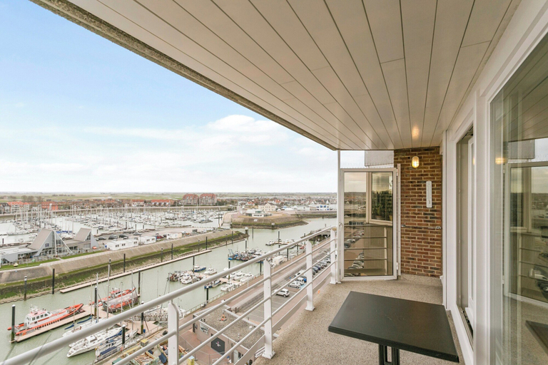 Others 3, Flat in Blankenberge With Marina Views, West-Vlaanderen