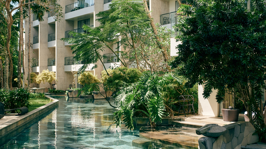 Swimming Pool 27