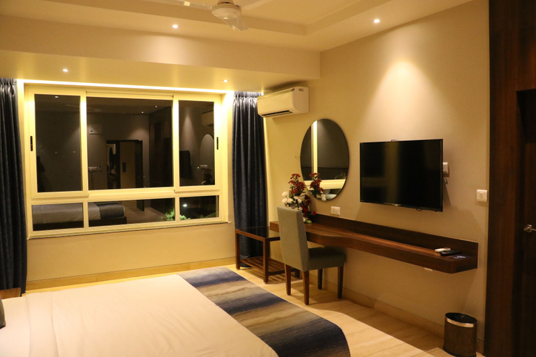 Bedroom 3, Cosmique Clarks Inn Suites , Goa, South Goa