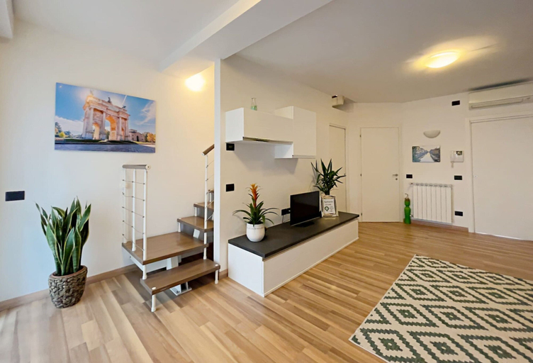 Interior 2, Apt With Gym in Bovisa Milan, Milano