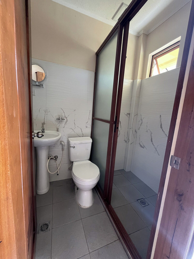Bathroom 3, On Board Lifestyle Panglao Resort, Panglao