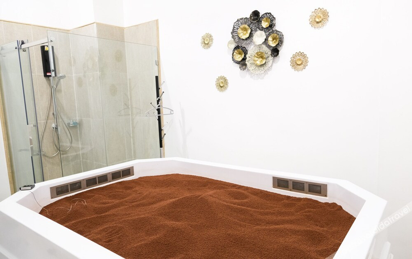 Bathroom 4, The Square 101, Bang Na