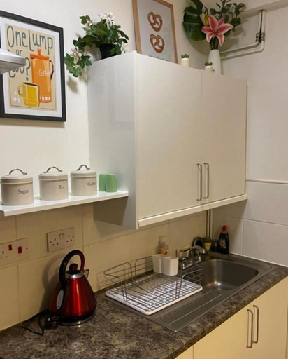 Others 4, Backpackers Hotel, Blackpool