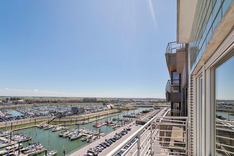 Property grounds 3, Apartment in Center of Blankenberge, West-Vlaanderen