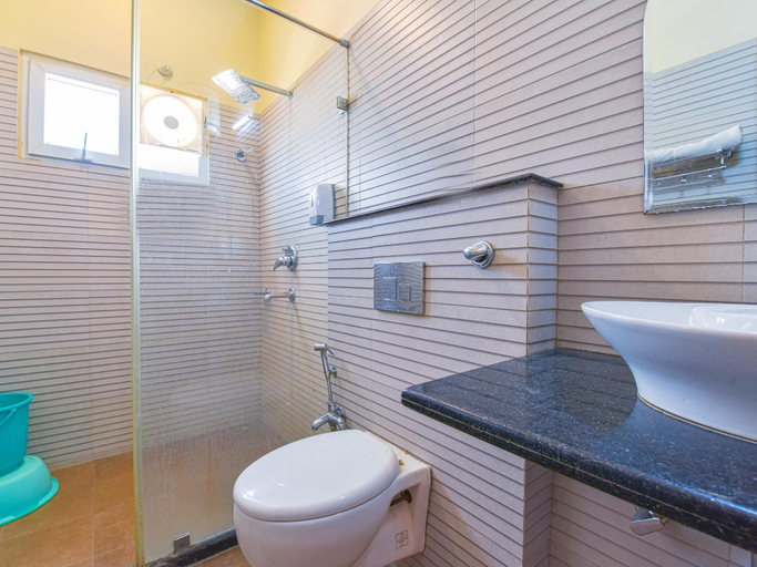 Bathroom 6