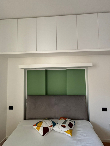 Room 4, Nice Apartment With Balcony, Milano