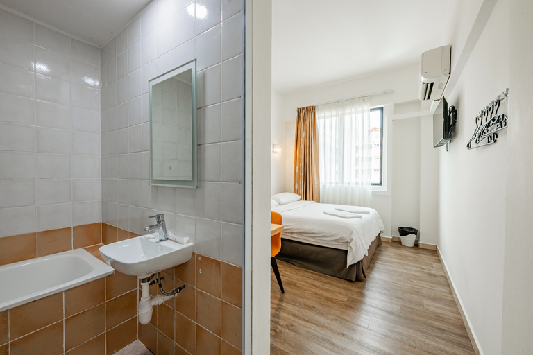 Bathroom 4
