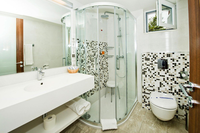 Bathroom 2, Apartment in Zaton Nin for 6 Person, Nin
