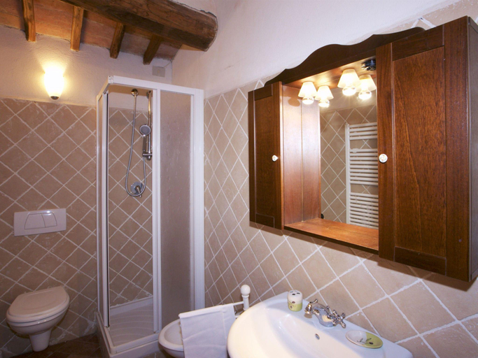 Bathroom 3, Farmhouse in Tuscany near Sienas Charm, Siena