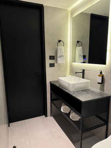 Bathroom 3, Hotel Aló Degollado, Guadalajara