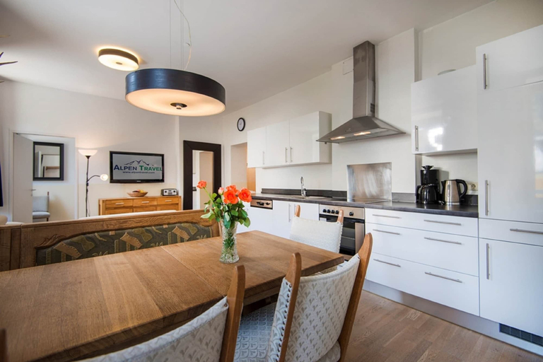 Dining, Nice Apartment in Salzburg With no Deposit, Sankt Johann im Pongau